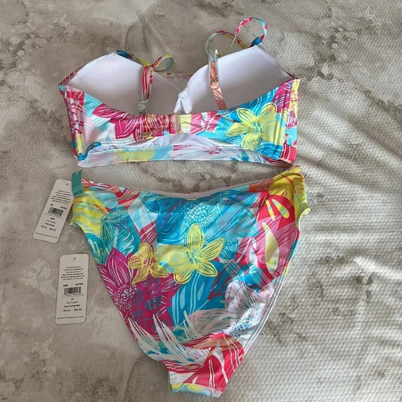 Sunsets Hot Tropics Taylor Bralette Swim Top and Bottom - Picture 11 of 12